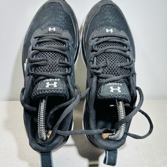 Under armour charged assert 8 Mens size 5 Y shoes black athletic sneakers - Picture 6 of 8